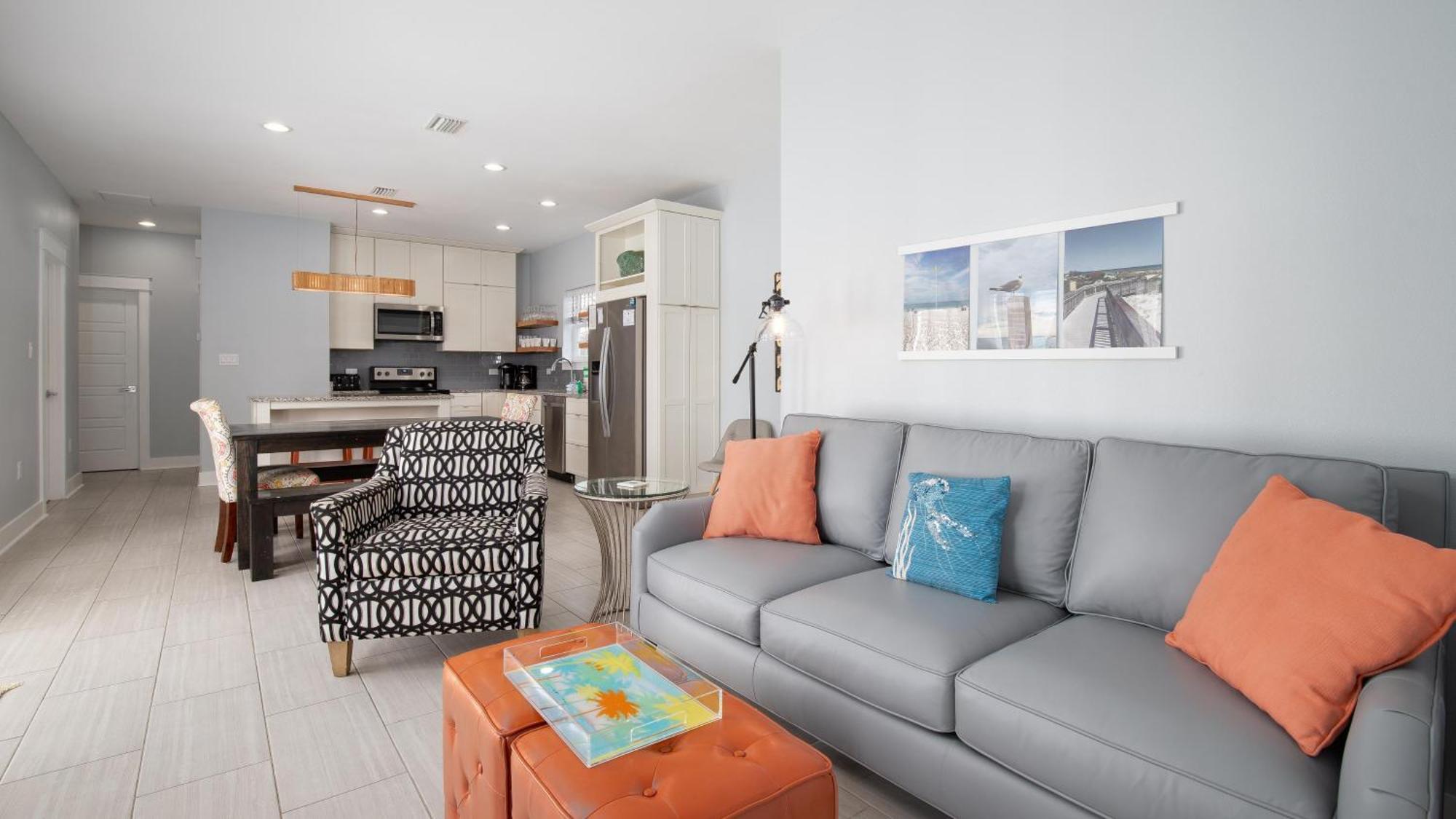 Pier Destiny 66 Pompano Street * Destin