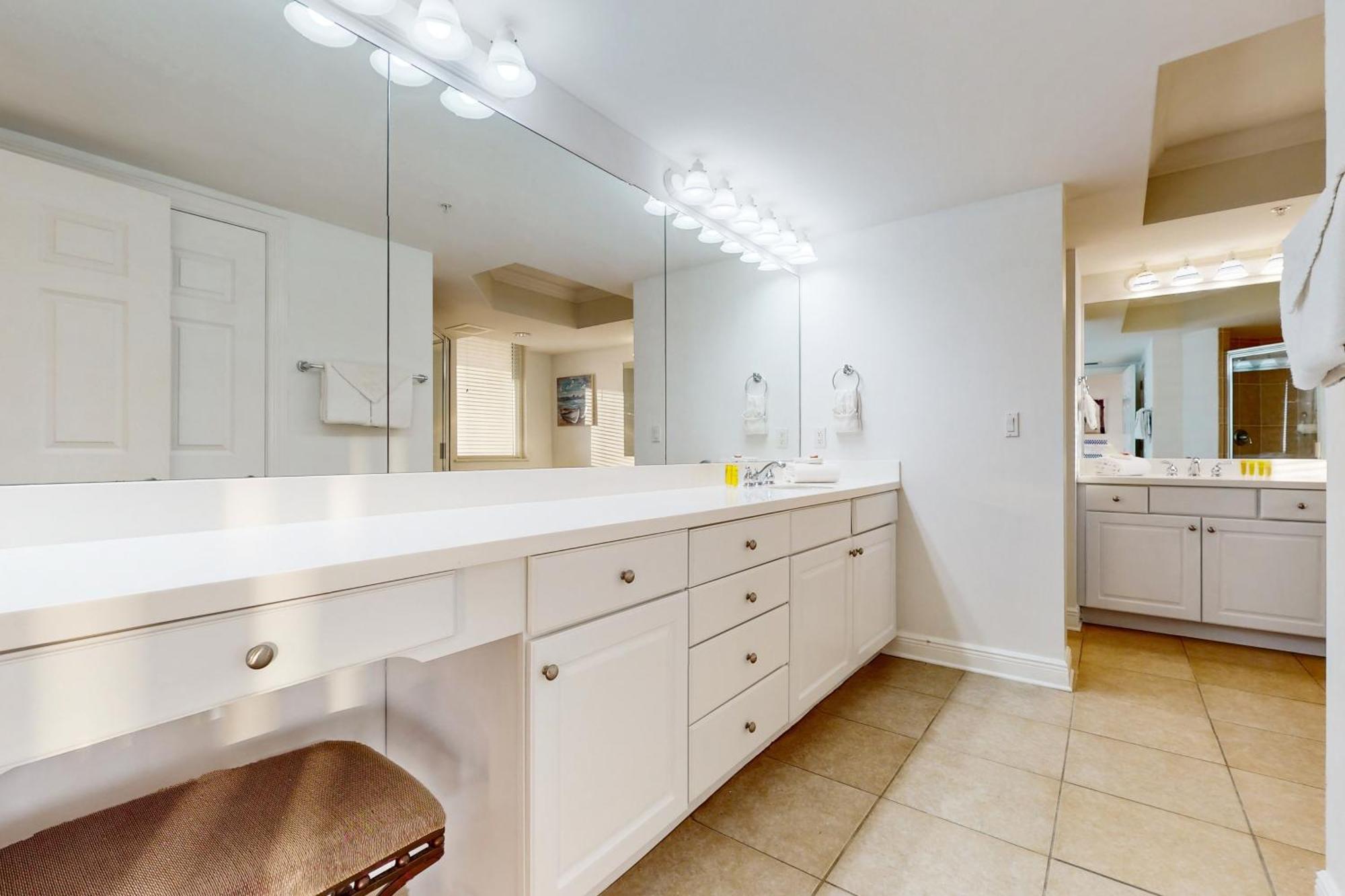 Apartment St Lucia At Silver Shells *
