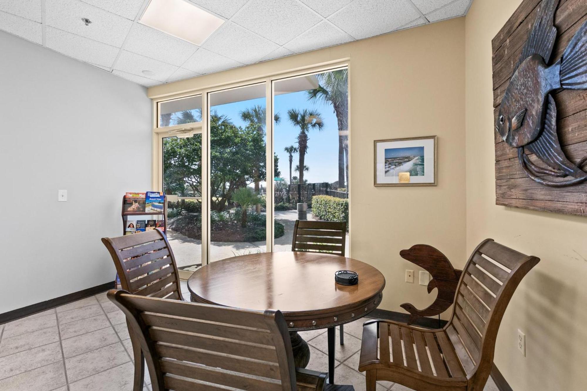 The Crescent 205