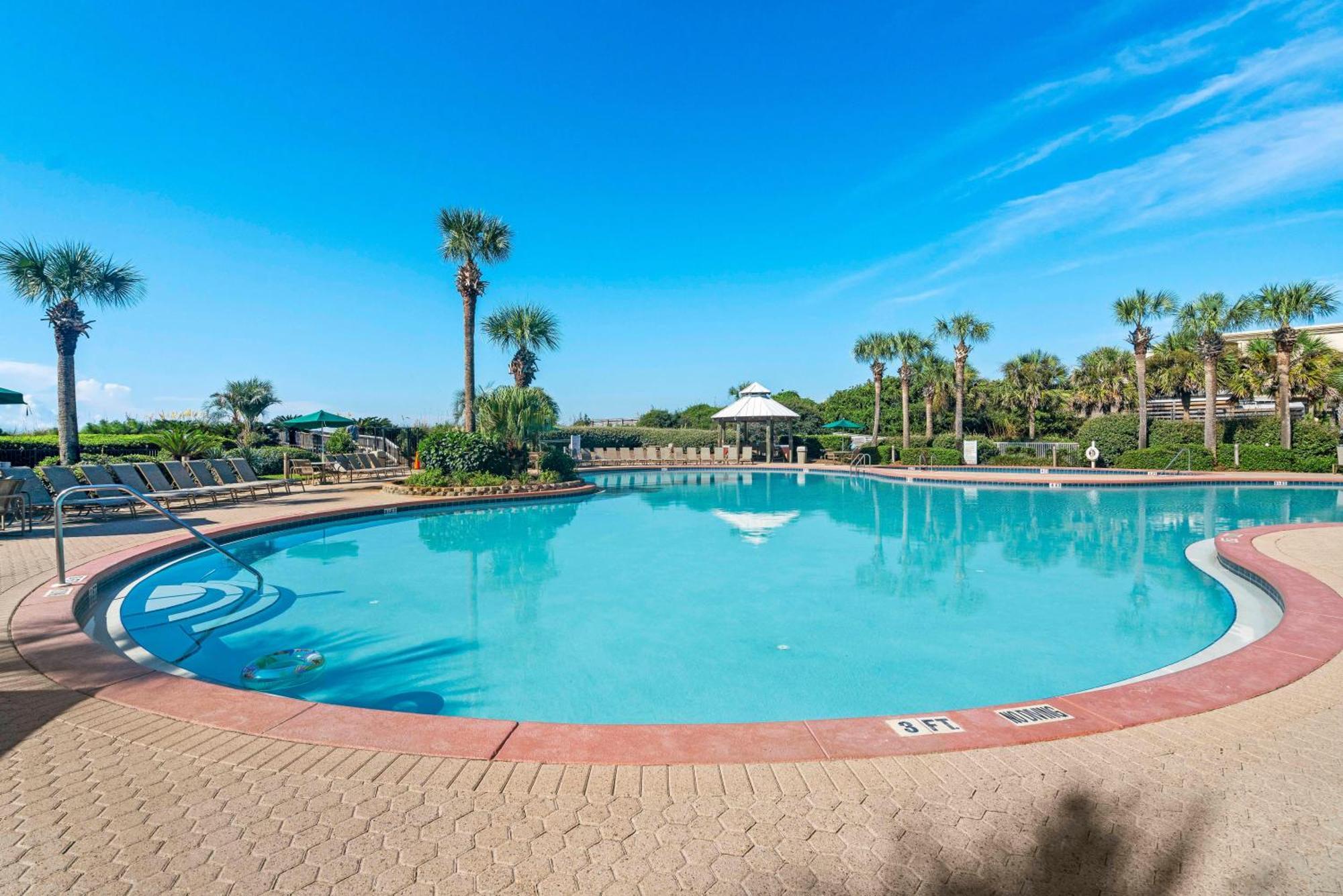 Holiday home The Crescent 205