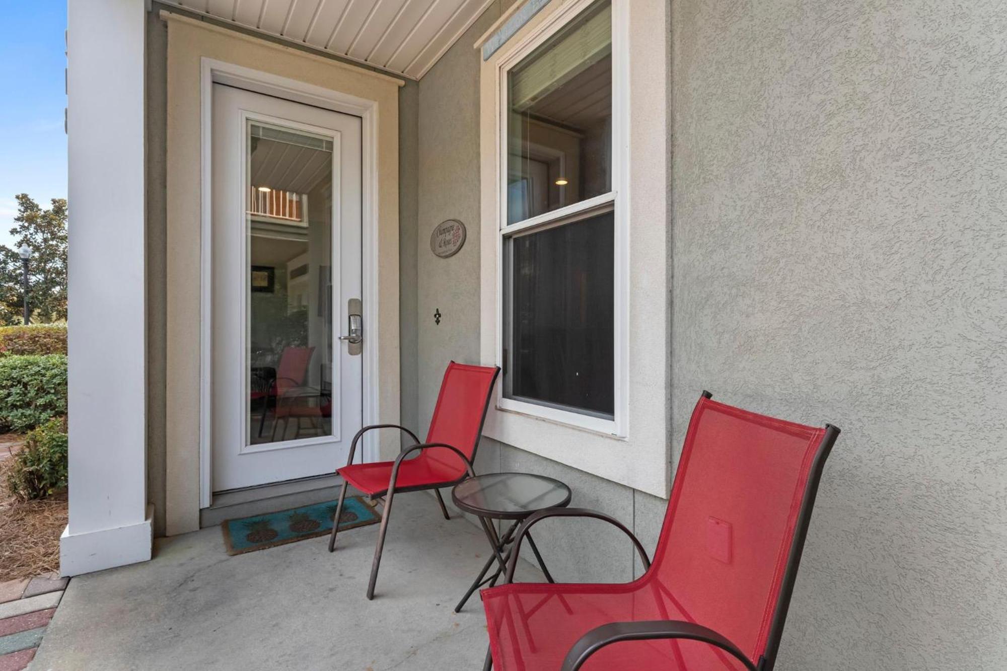 Holiday home Champagne And Roses Fr 218 Tahitian Way *