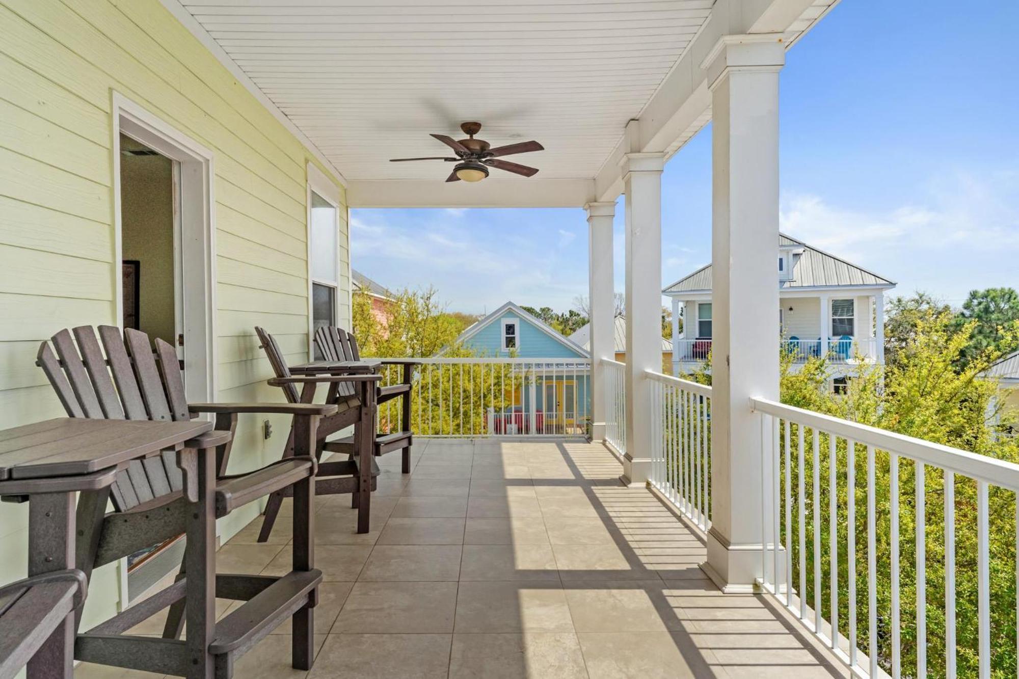 Ooh La La - 4555 Grand Key Loop East Holiday home *