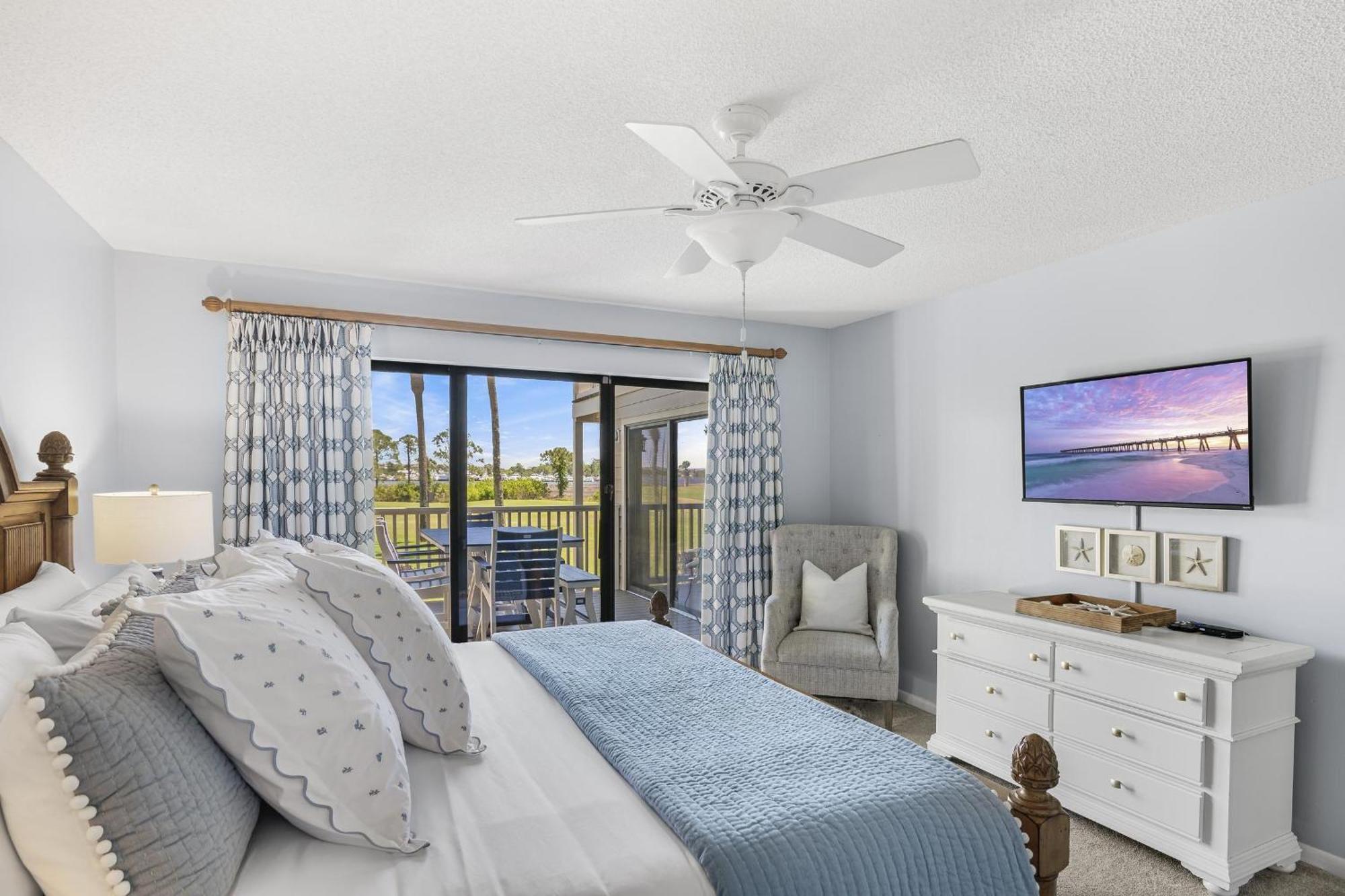 819 Harbour Point 'steel Magnolia On The Bay' * Destin