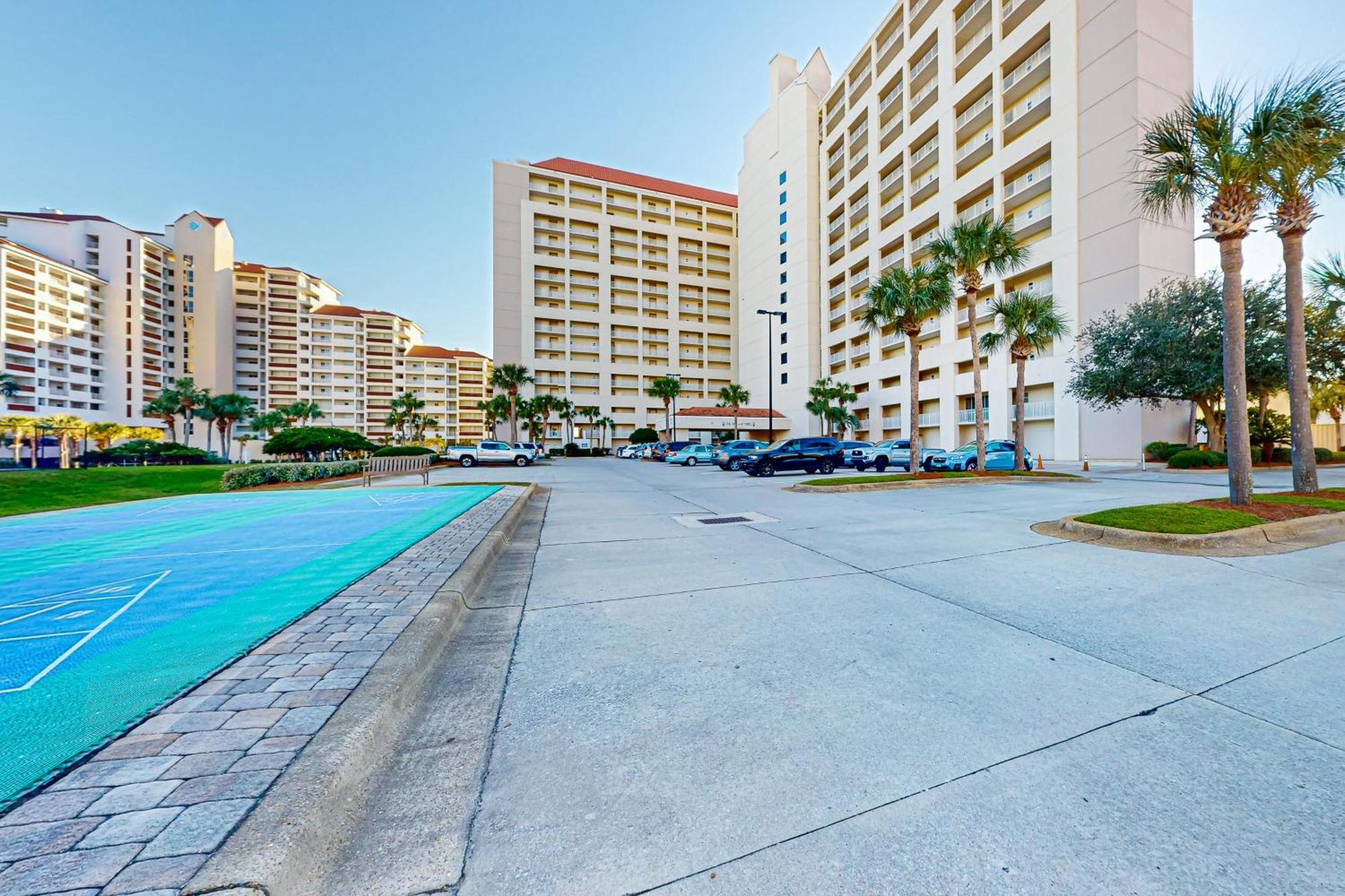 Tops'l Tides 1103 Apartment