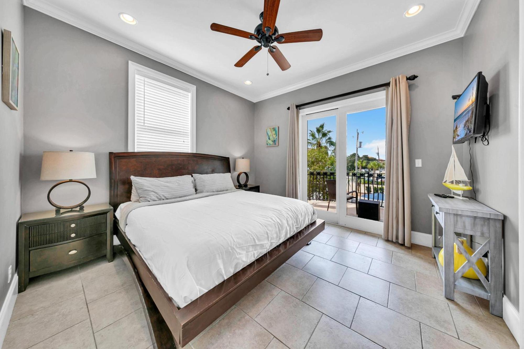 Holiday home The Adonis Destin