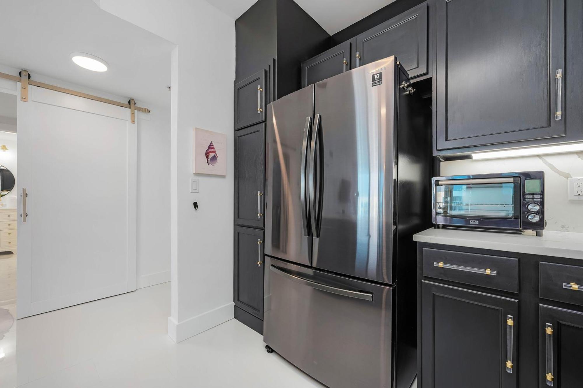 Palms #21207 Jr. 2br Penthouse *