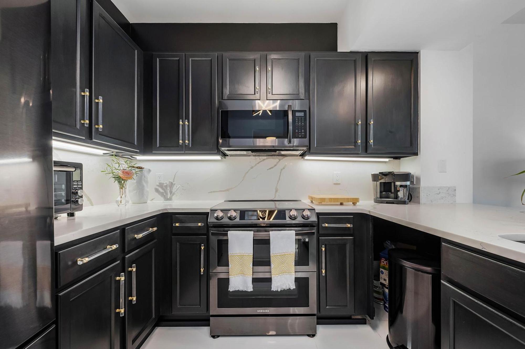 Palms #21207 Jr. 2br Penthouse Holiday home *