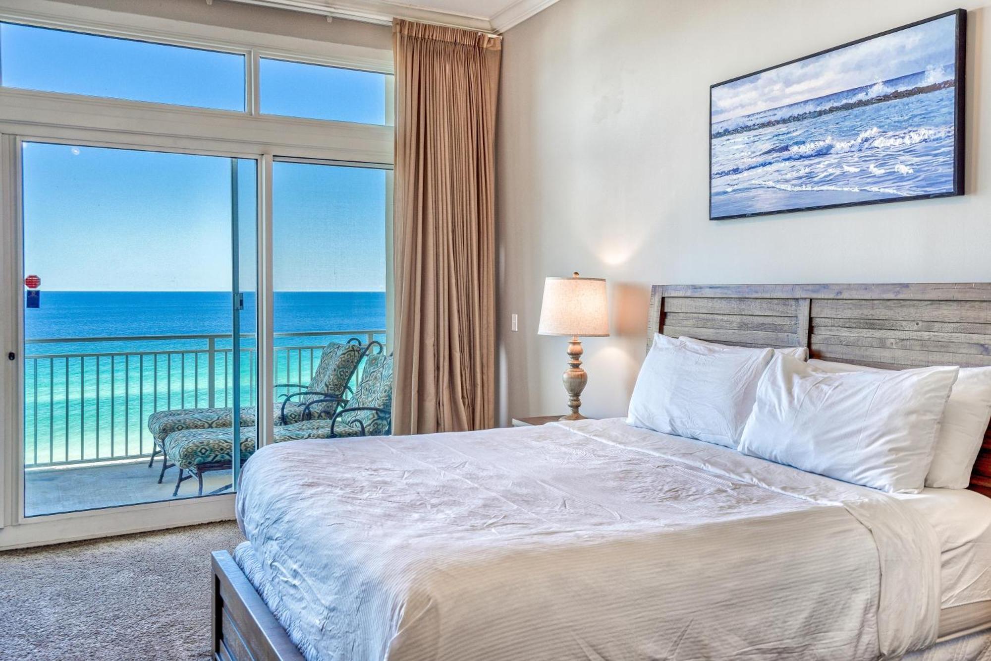 Sterling Shores Penthouse 6 Holiday home Destin