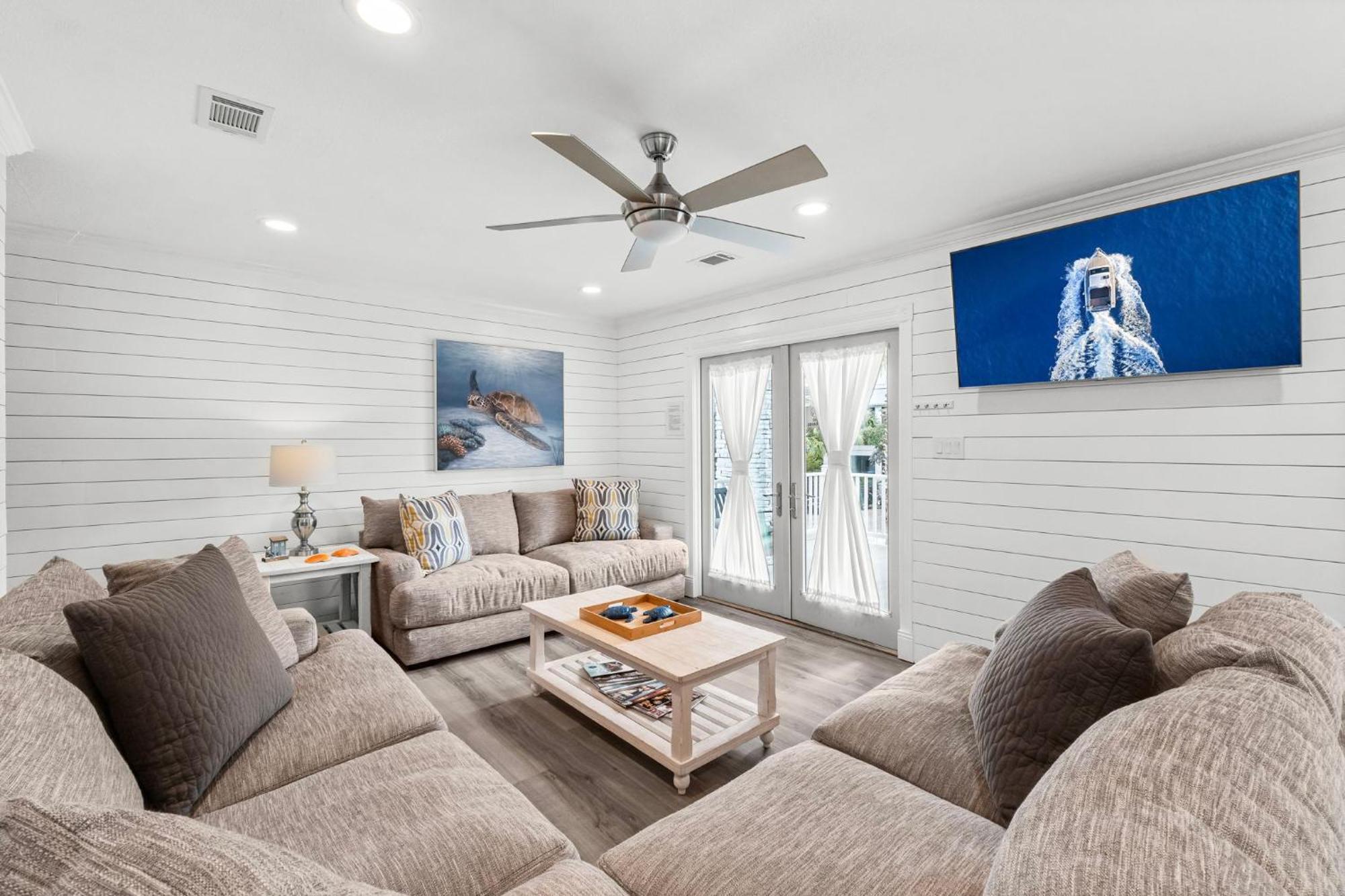 Paradise Palms With Heated Pool And Private Holiday home Destin