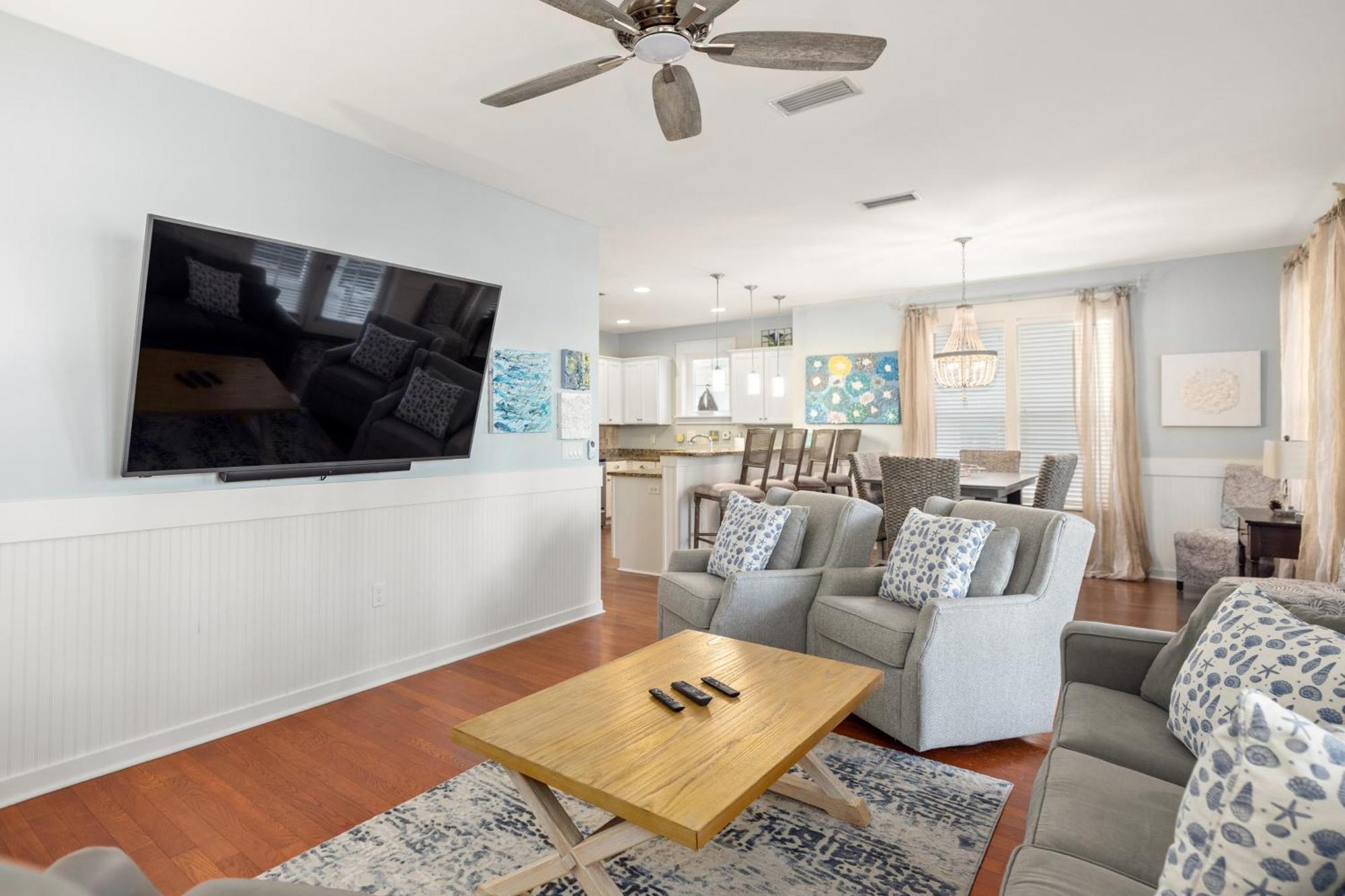1366 Laurel Grove