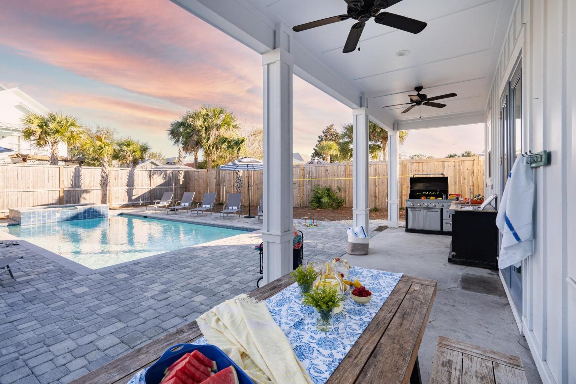 Lyle By Avantstay Chic House W Pool Hot Tub Walking Distance To Ocean *