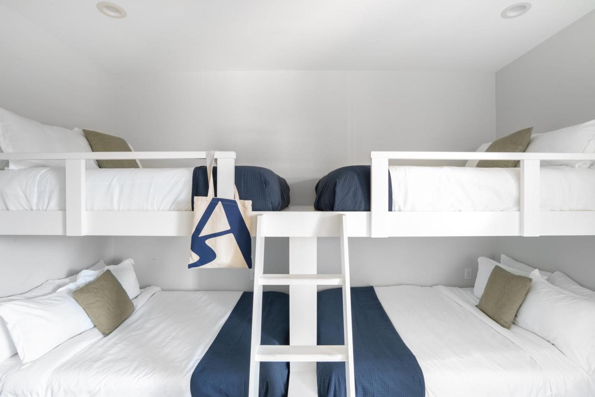 Lyle By Avantstay Chic House W Pool Hot Tub Walking Distance To Ocean * Destin