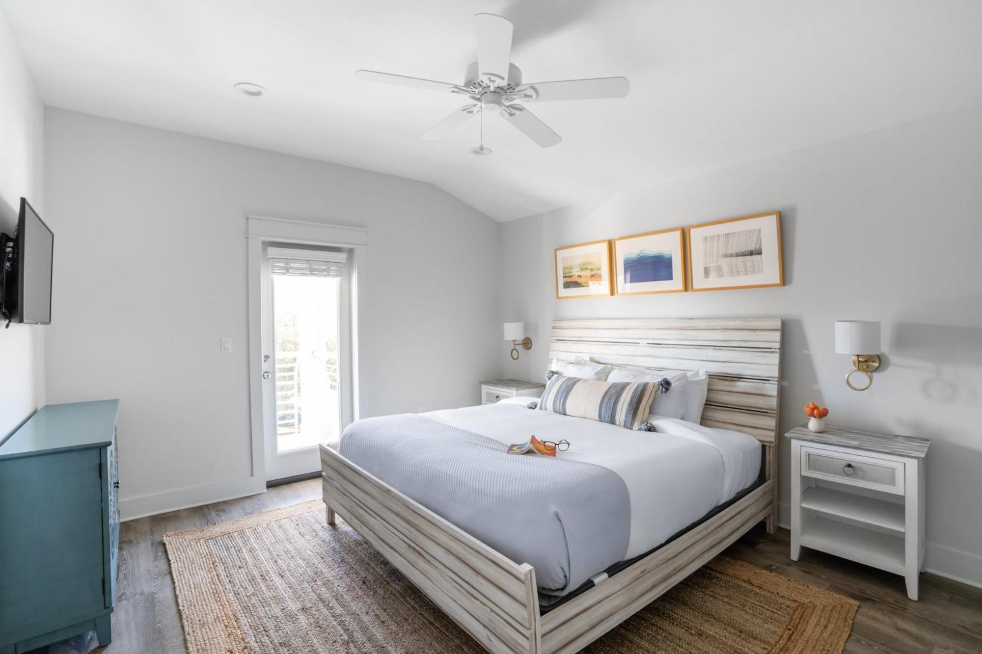 Holiday home Lyle By Avantstay Chic House W Pool Hot Tub Walking Distance To Ocean *