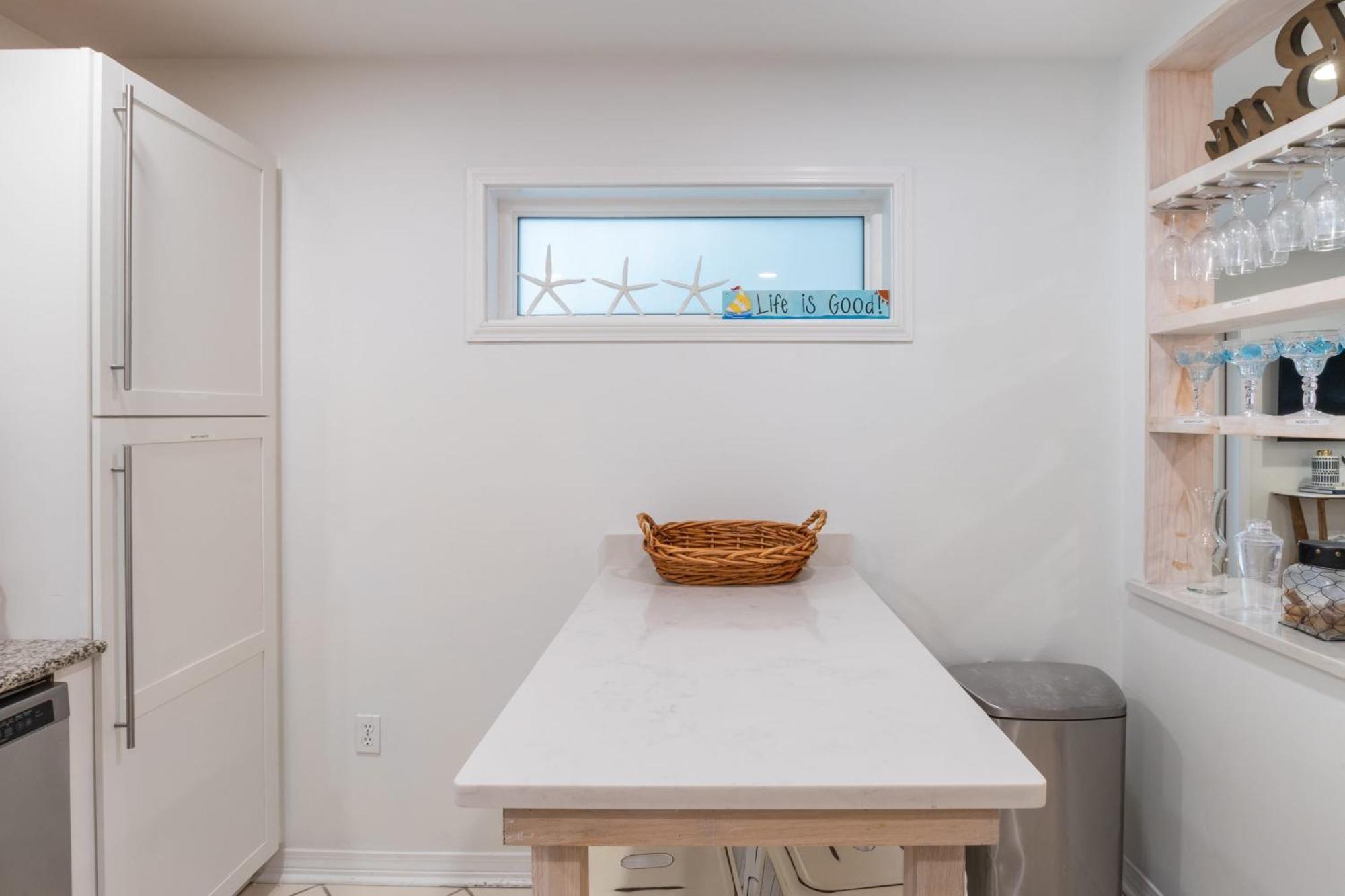 Dolphin By Avantstay 2 Mins Walk To W Pool Large Outdoor Entertaining Area * Destin