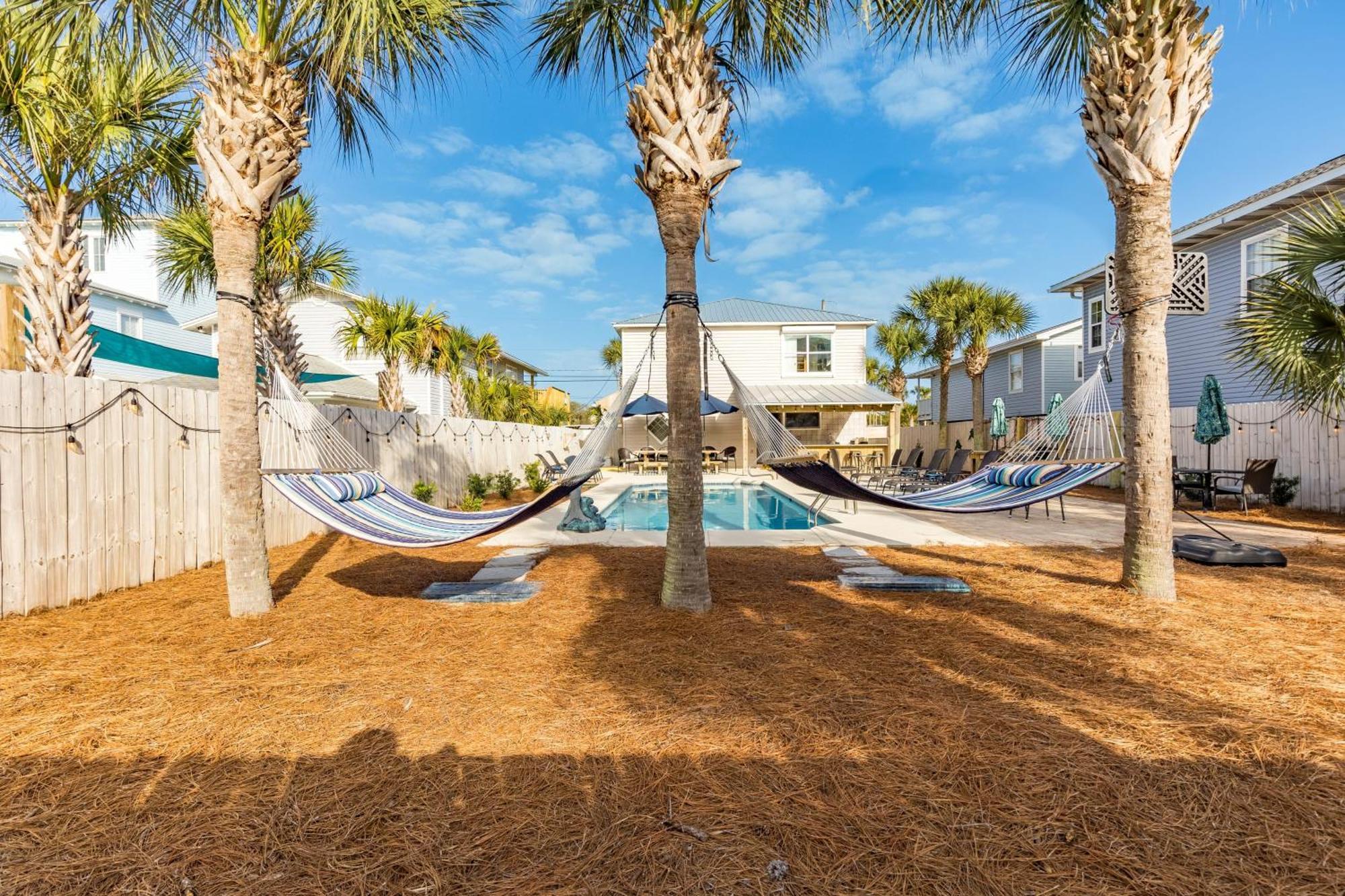 Dolphin By Avantstay 2 Mins Walk To W Pool Large Outdoor Entertaining Area