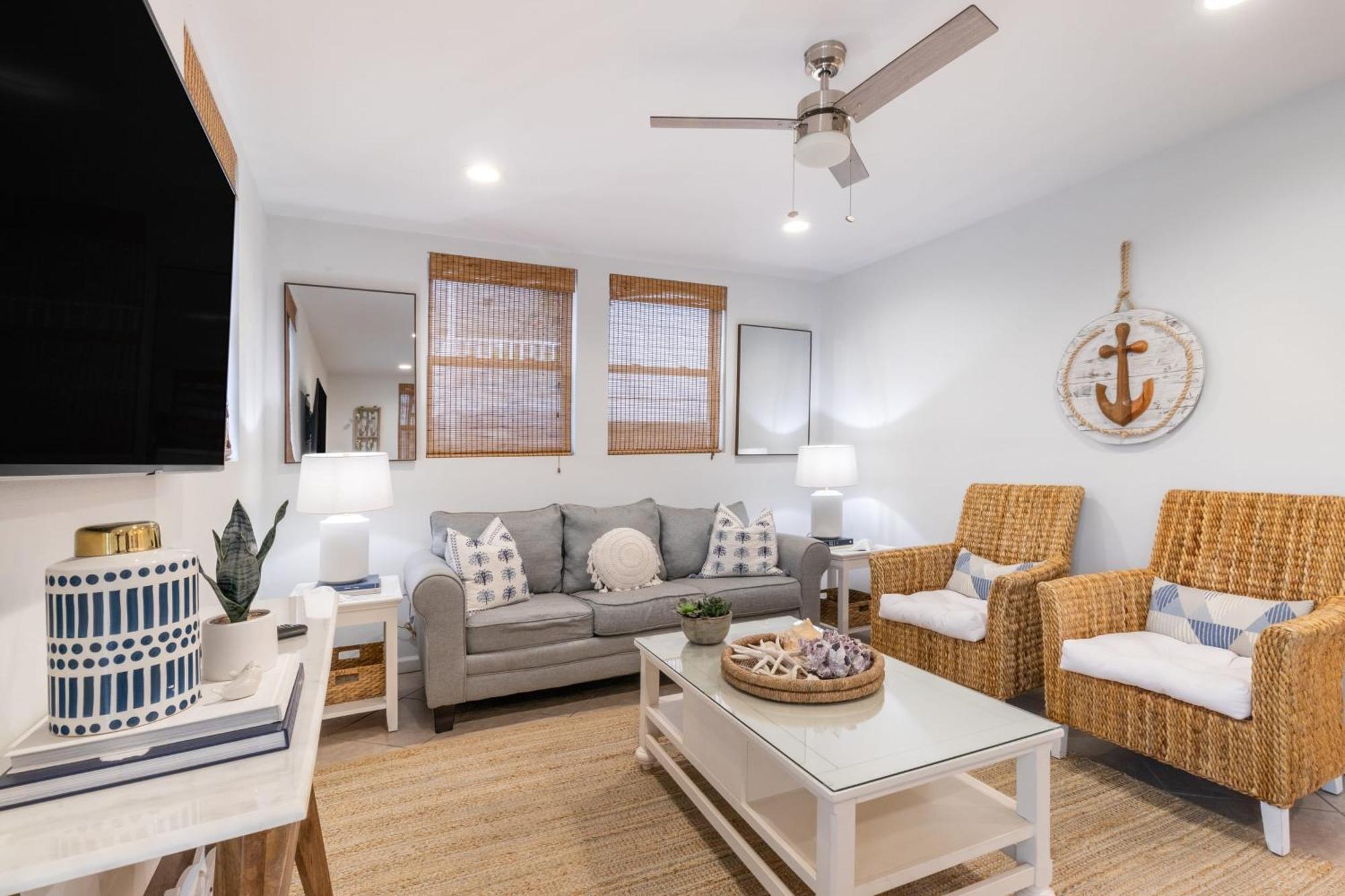Dolphin By Avantstay 2 Mins Walk To W Pool Large Outdoor Entertaining Area