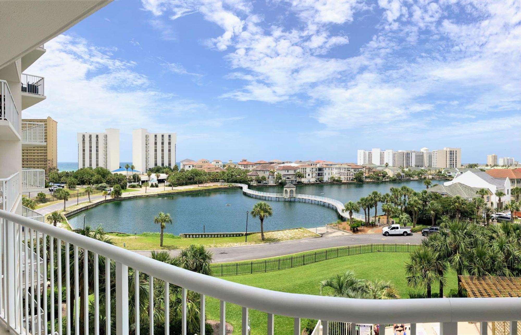 Terrace At Pelican Resort, Pools, Hot Tubs, In The Heart Of * Destin