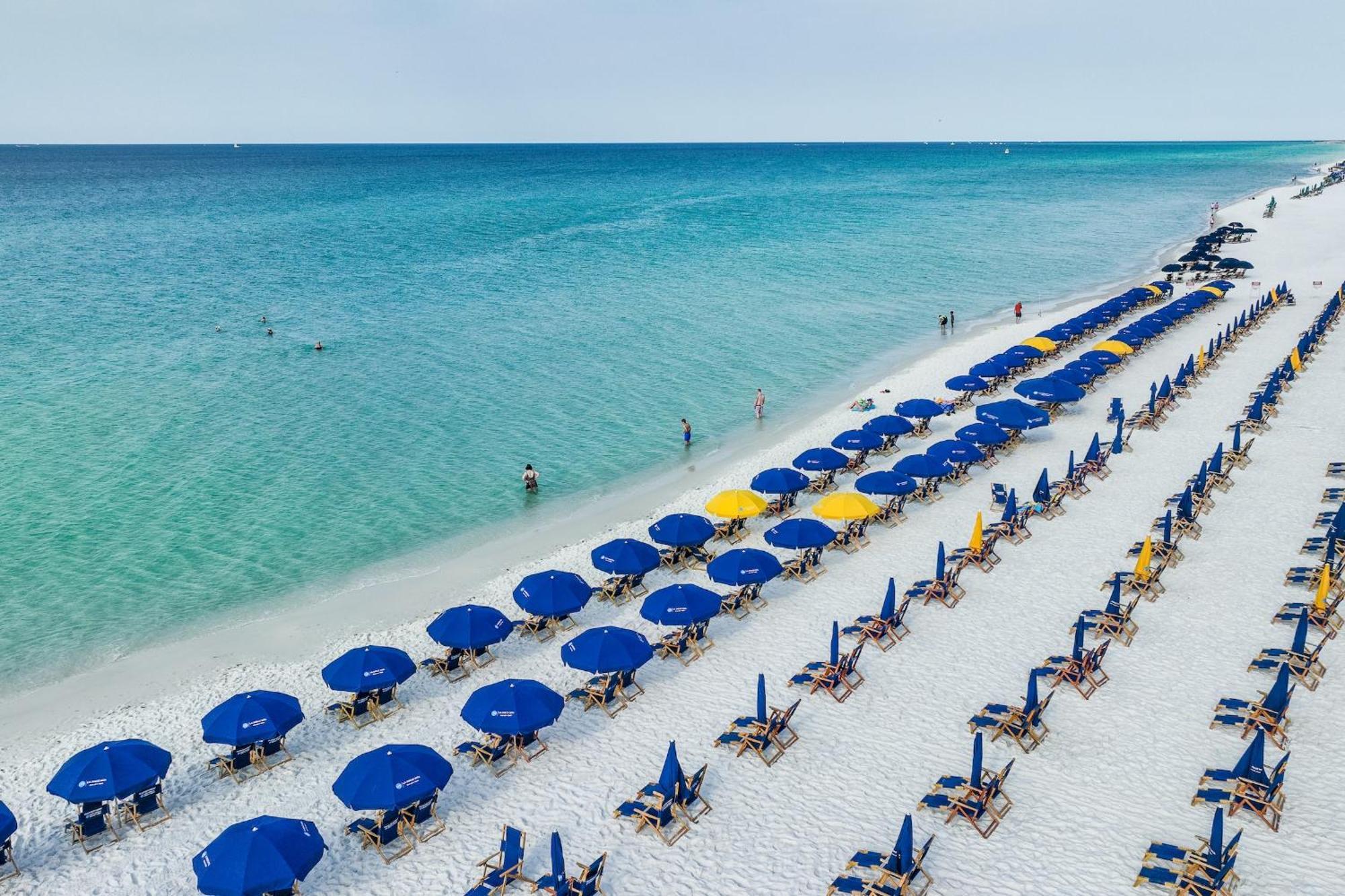 Terrace At Pelican Resort, Pools, Hot Tubs, In The Heart Of Apartment Destin