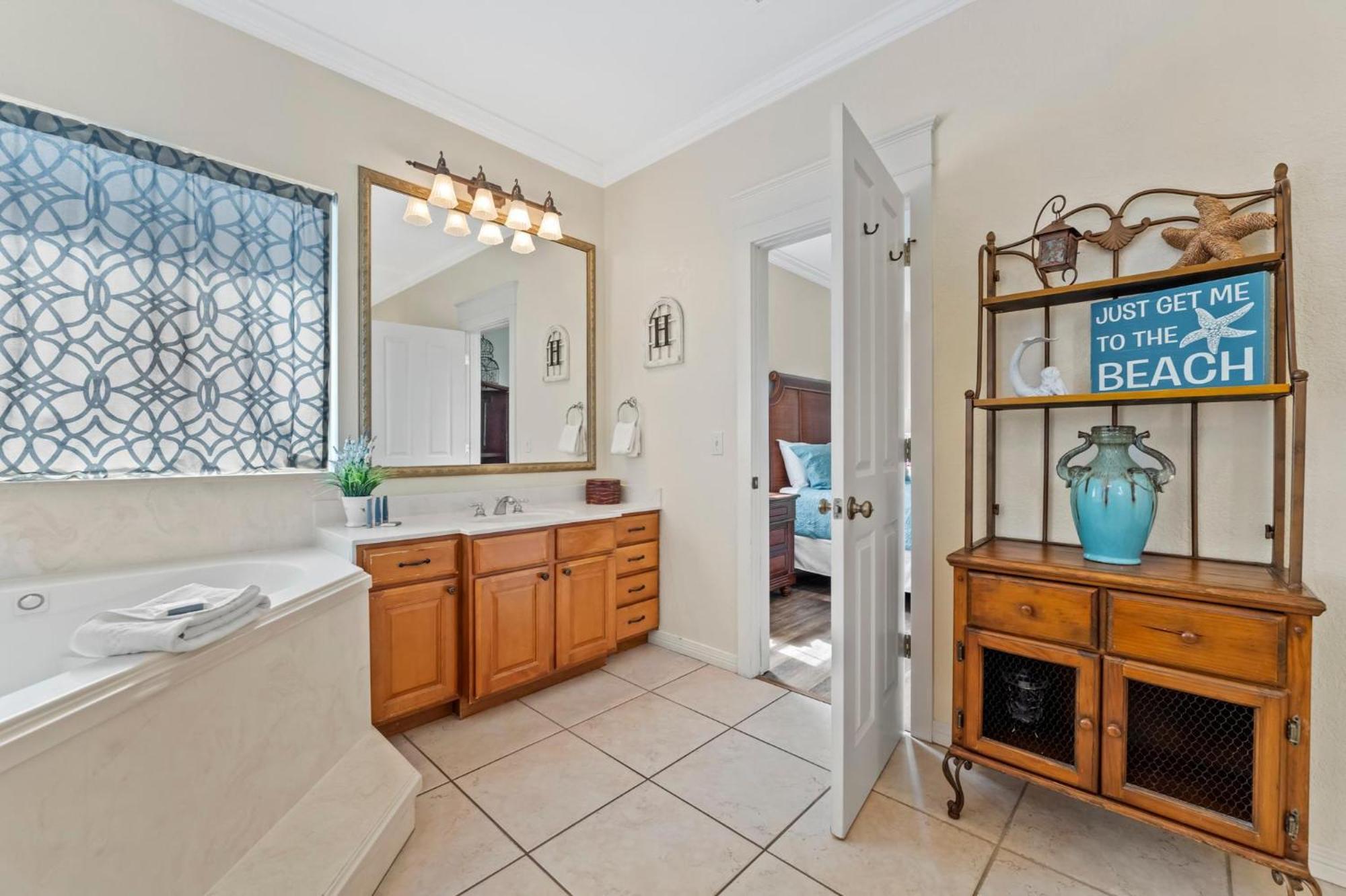 Sunny And Share - 25 Opal Cove
