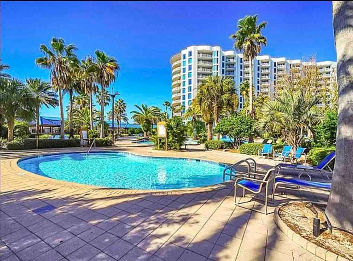 Holiday home 5 Star 6th Fl 2br 2 Bath King Shuttle Pools Family