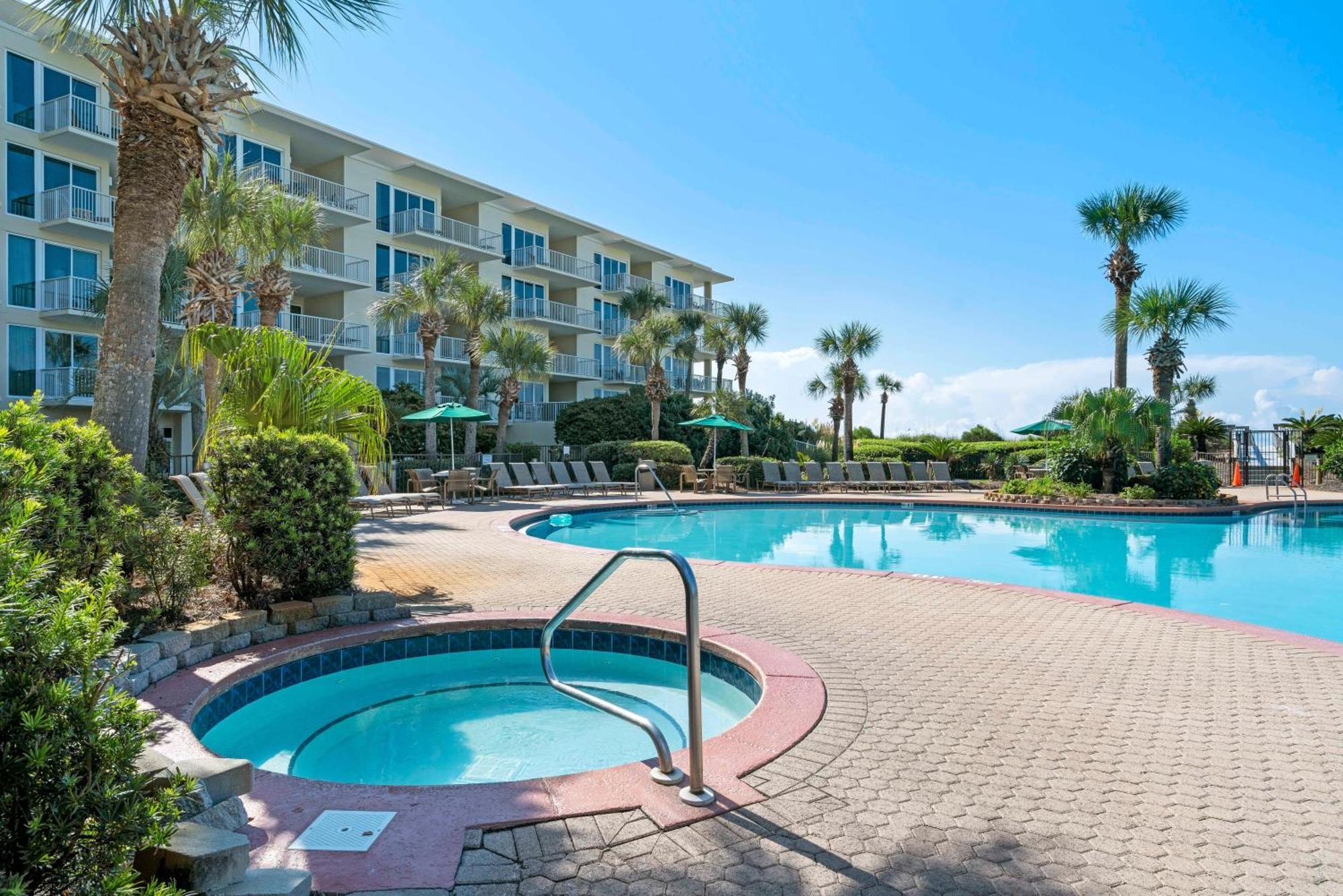 The Crescent 102 * Destin