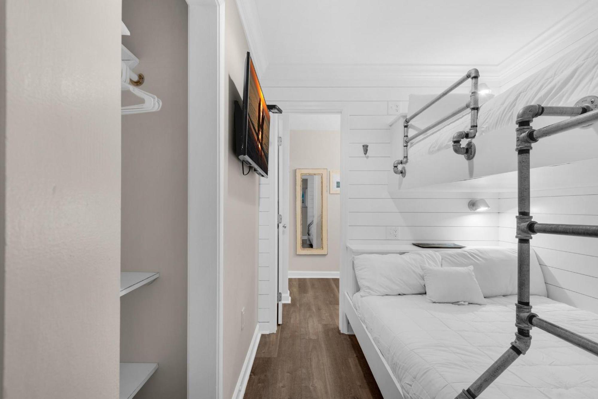 Apartment 406 Destin