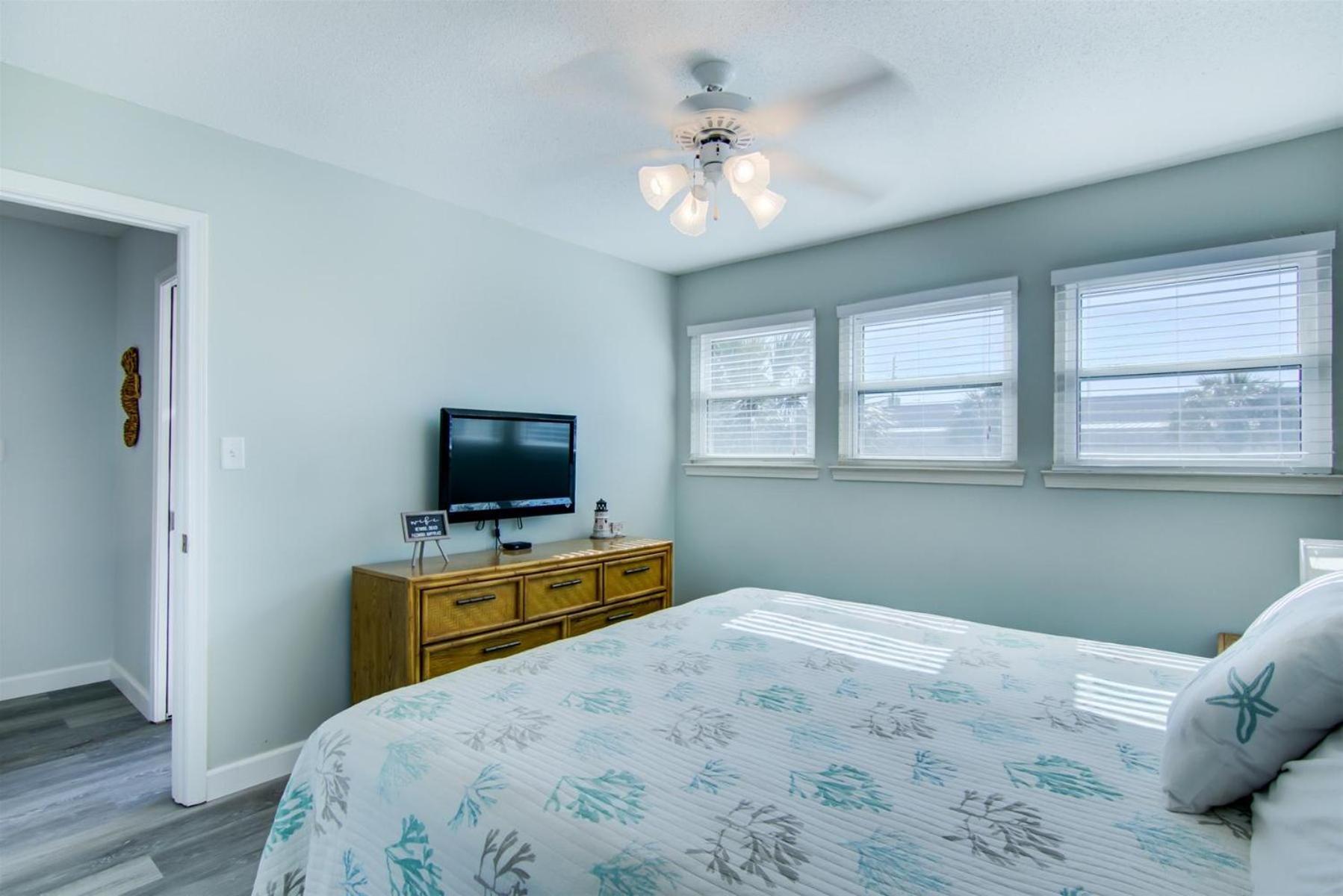 2 B, Three Bedroom Townhome Holiday home *