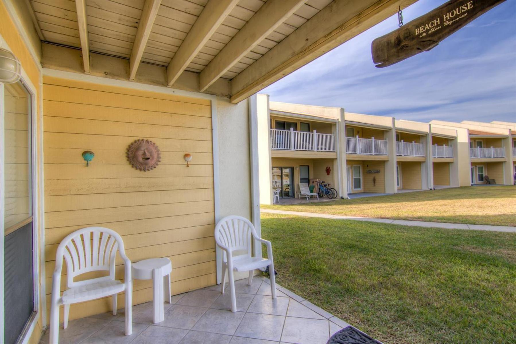 Holiday home 2 B, Three Bedroom Townhome