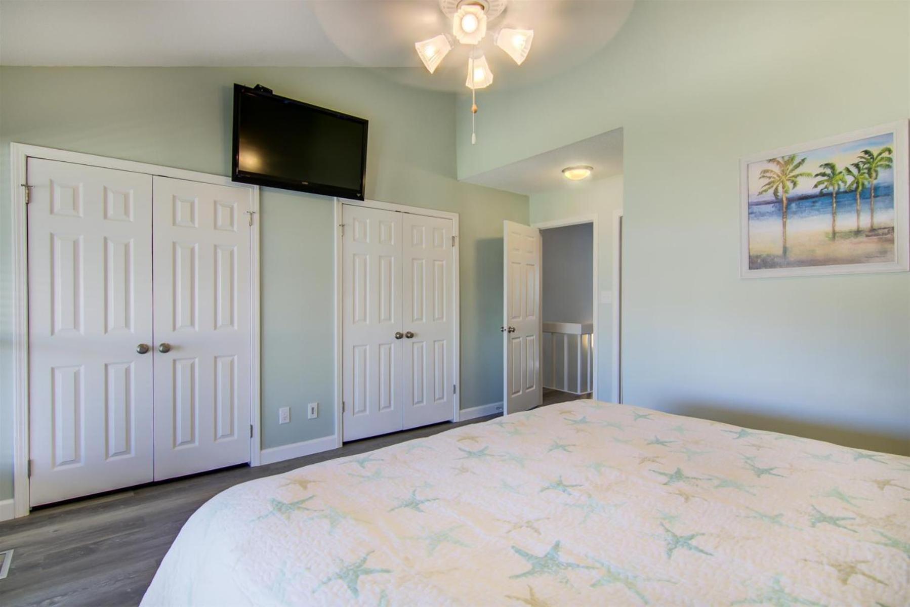 2 B, Three Bedroom Townhome Holiday home *