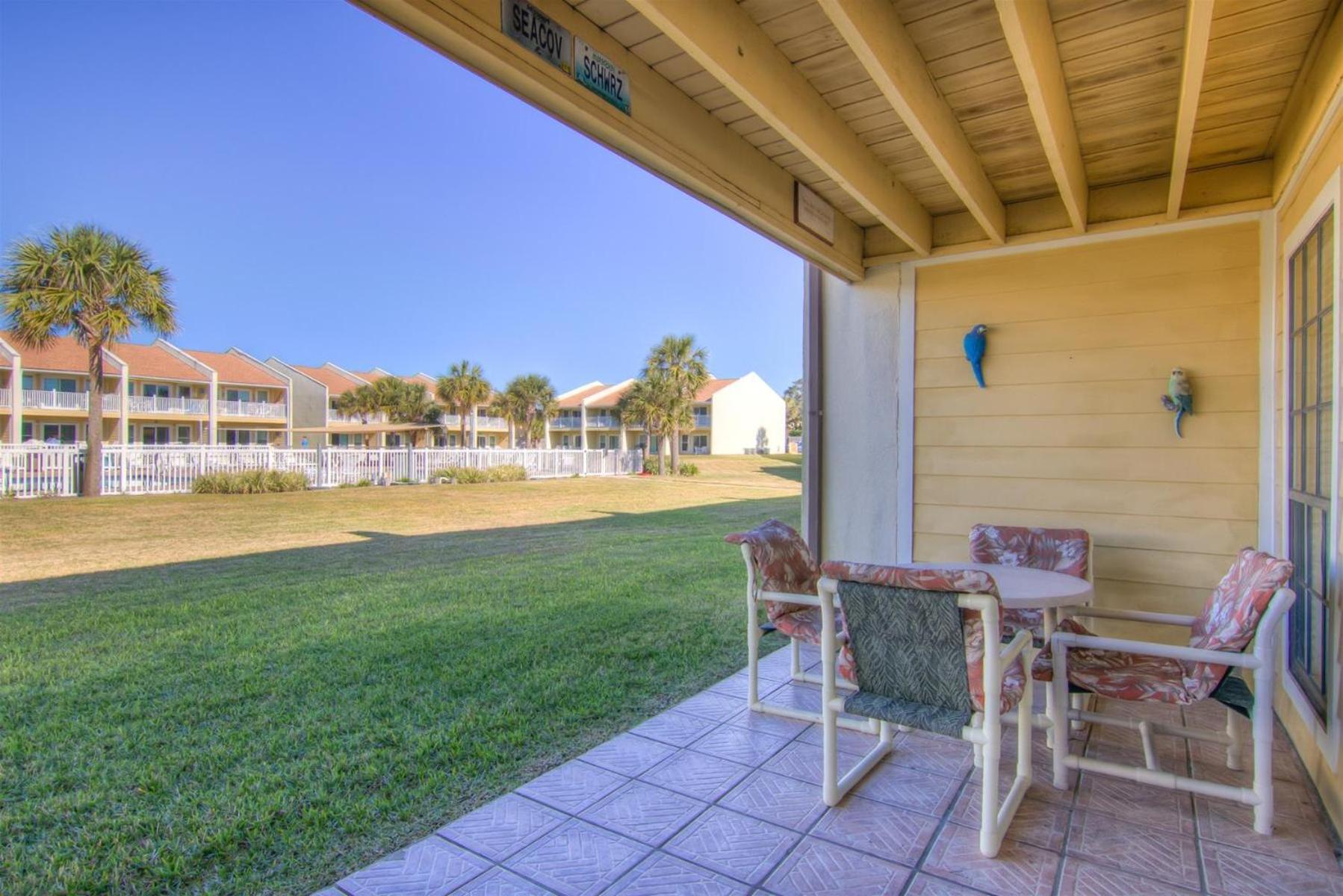 Holiday home 3 A, Three Bedroom Townhome *