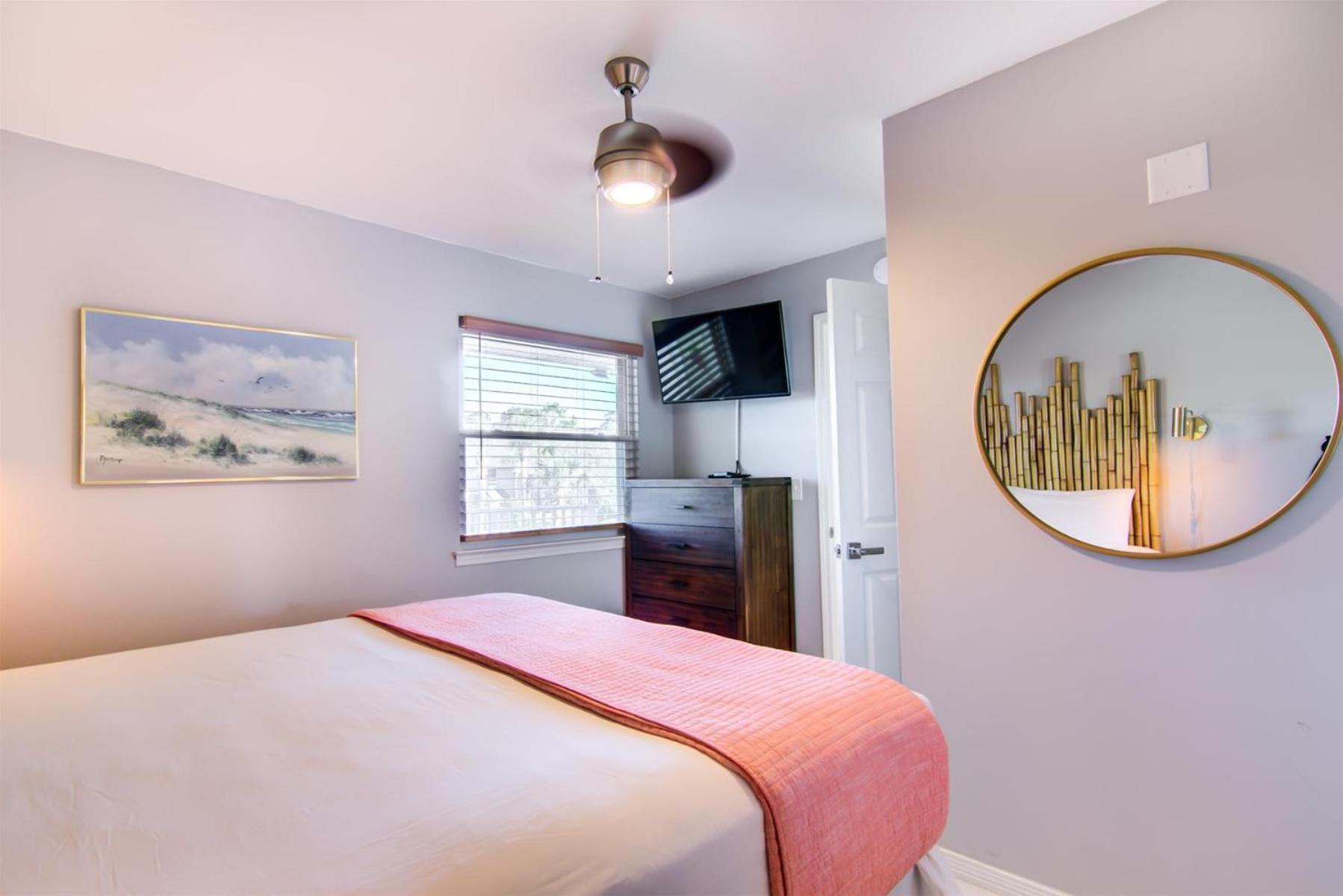7f Nama-stay Destin