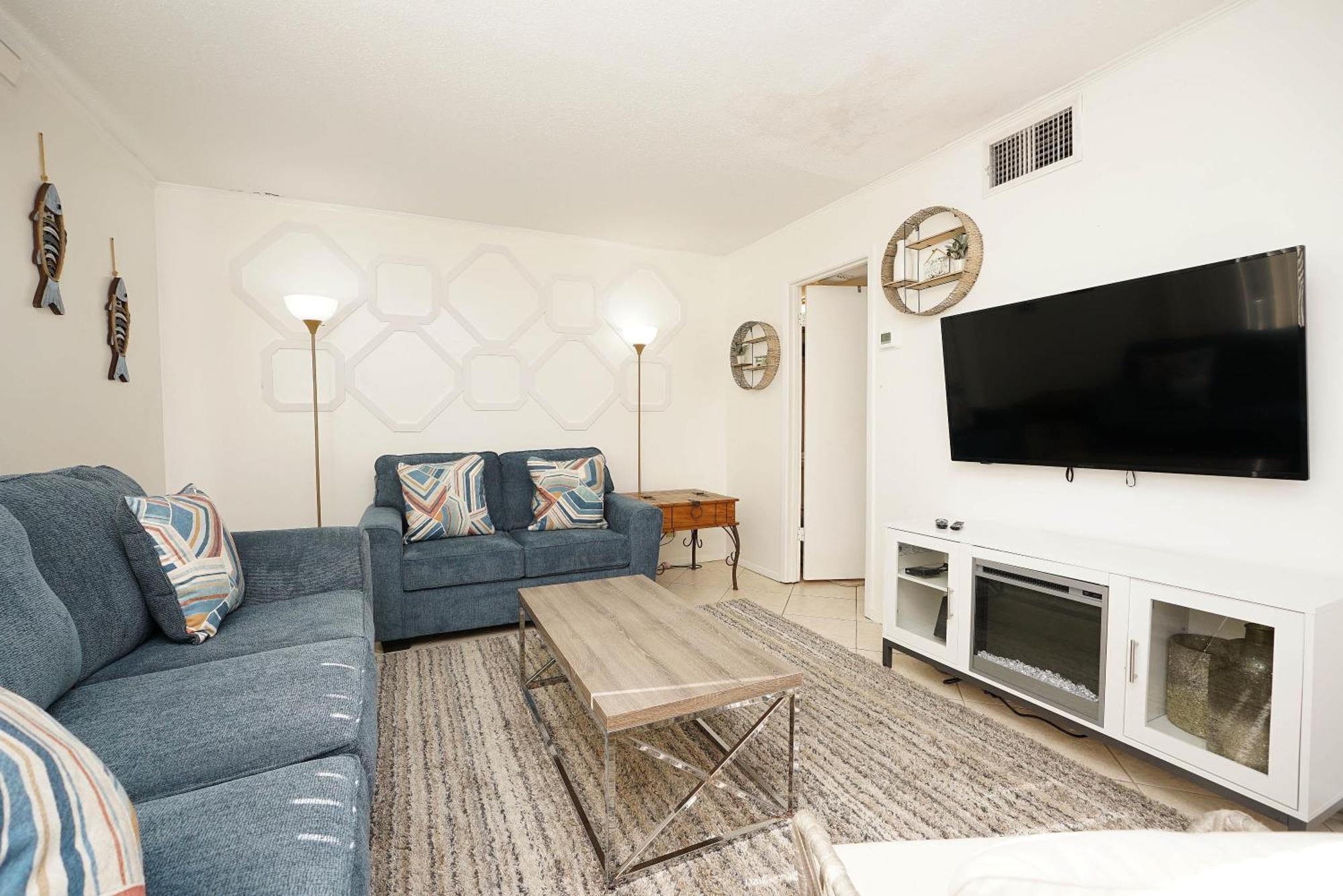 Sandpiper Cove Unit1031 *
