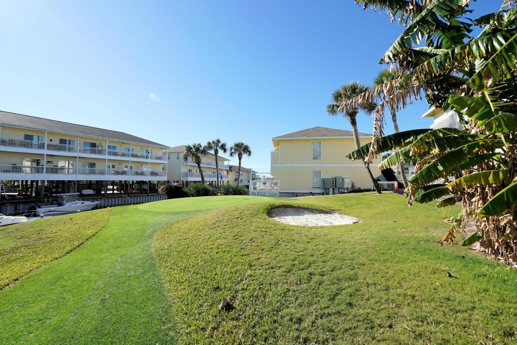 Sandpiper Cove Unit1031 Holiday home Destin
