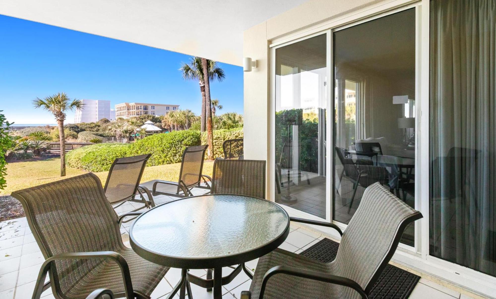 Holiday home The Crescent 102