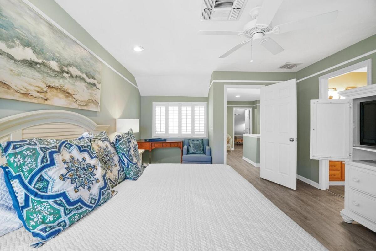 Beachwalk 5115