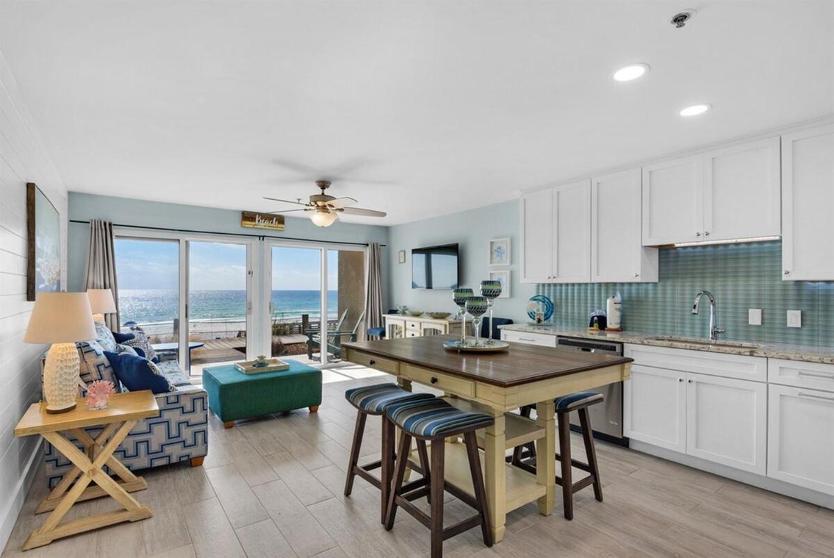 Crystal Sands 105b Apartment *