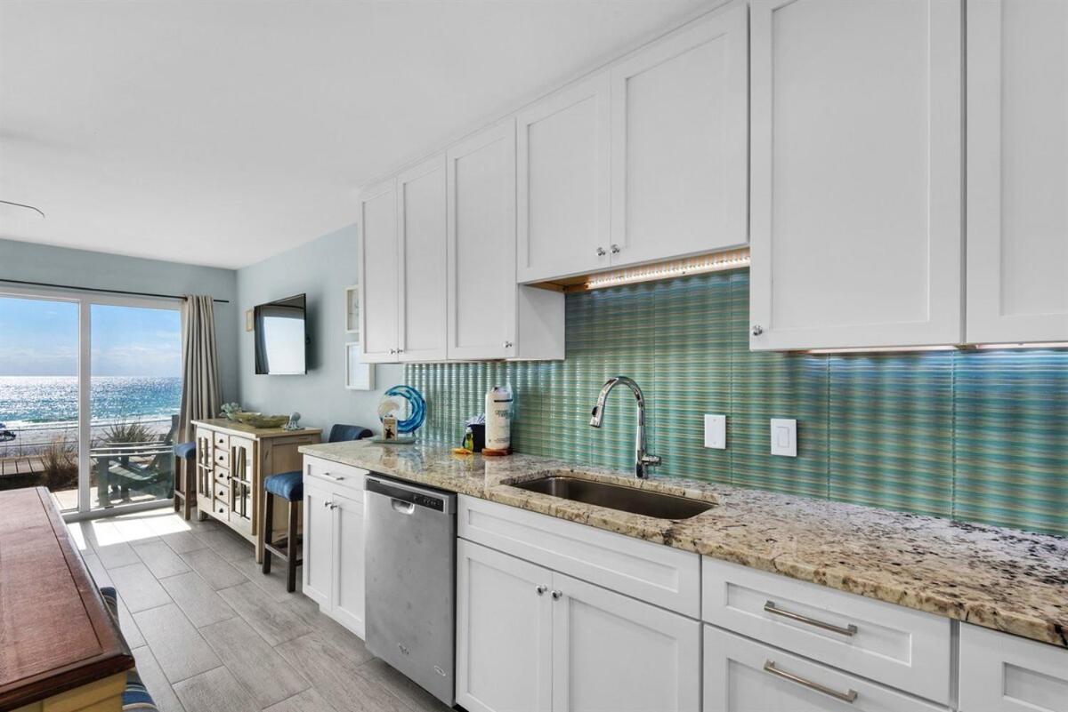Crystal Sands 105b Apartment