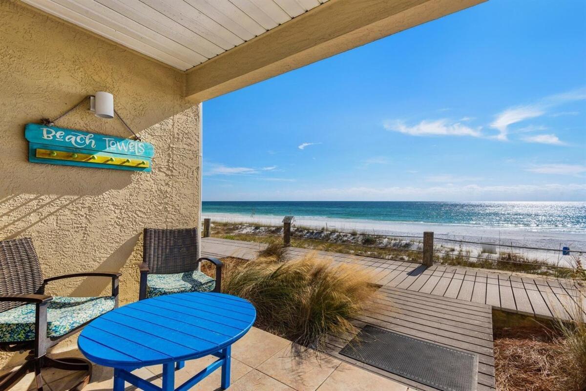Apartment Crystal Sands 105b