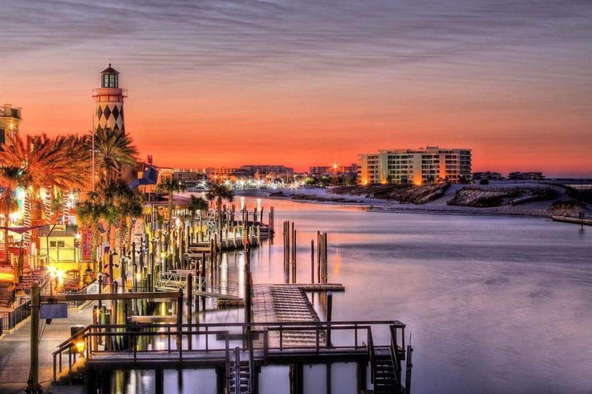 Crescent 116 Destin
