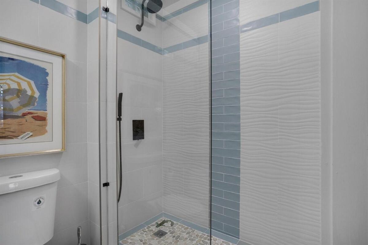 Apartment Crescent 217