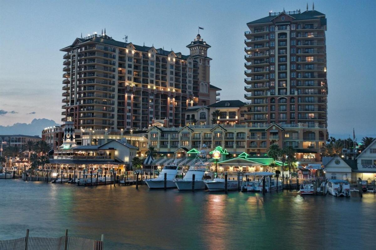 Emerald Waters 205 * Destin
