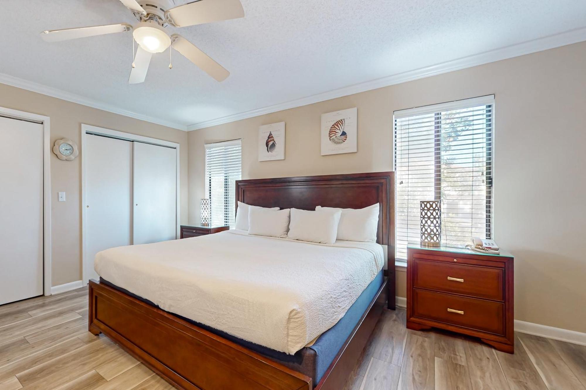 Apartment Tops'l Tennis Village 06 Destin