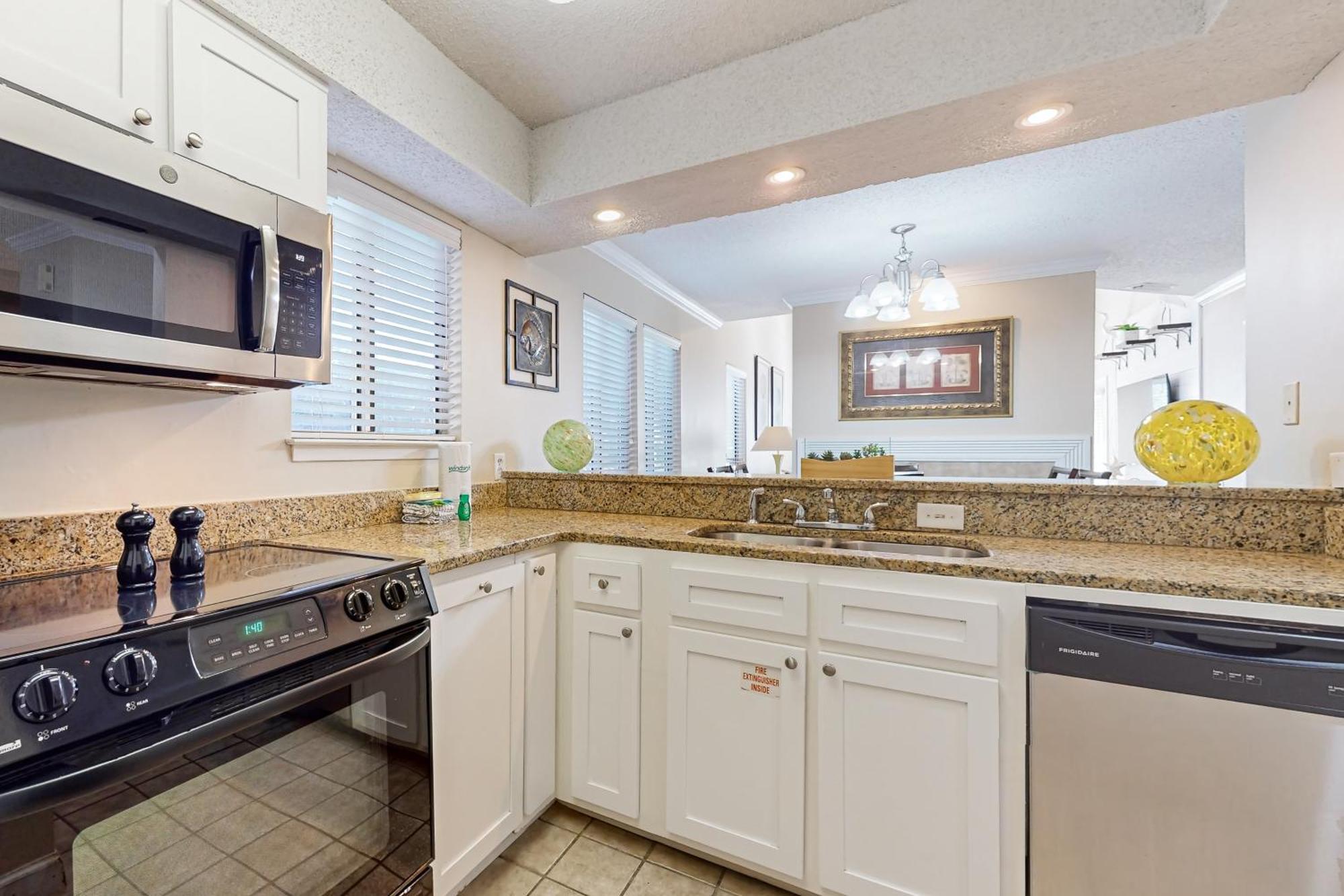 Tops'l Tennis Village 06 Apartment Destin
