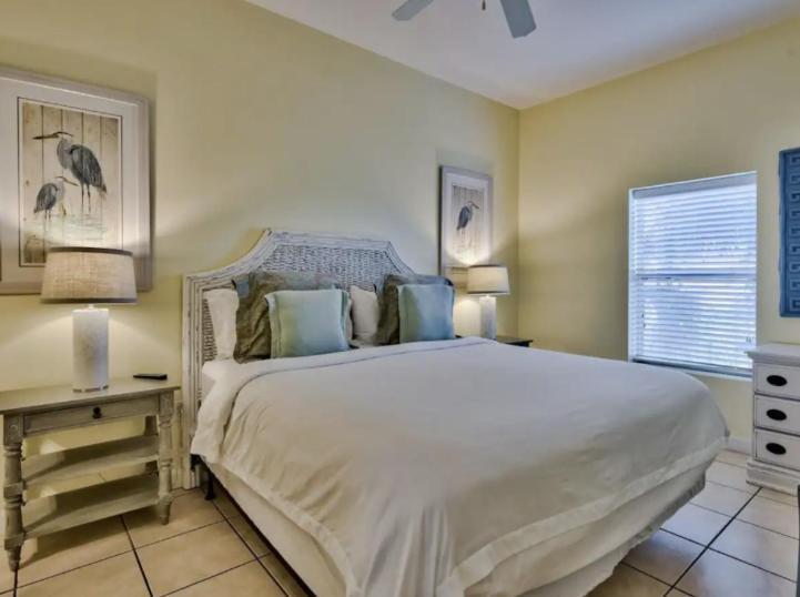Apartment Bodacious Retreat In Destin