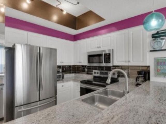 Apartment Available For Season! Let's Flamingle *