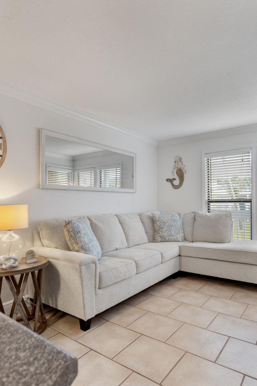 Sandpiper Cove 8140 - 500 Feet To The Beach! Pool In The Back Yard! Holiday home