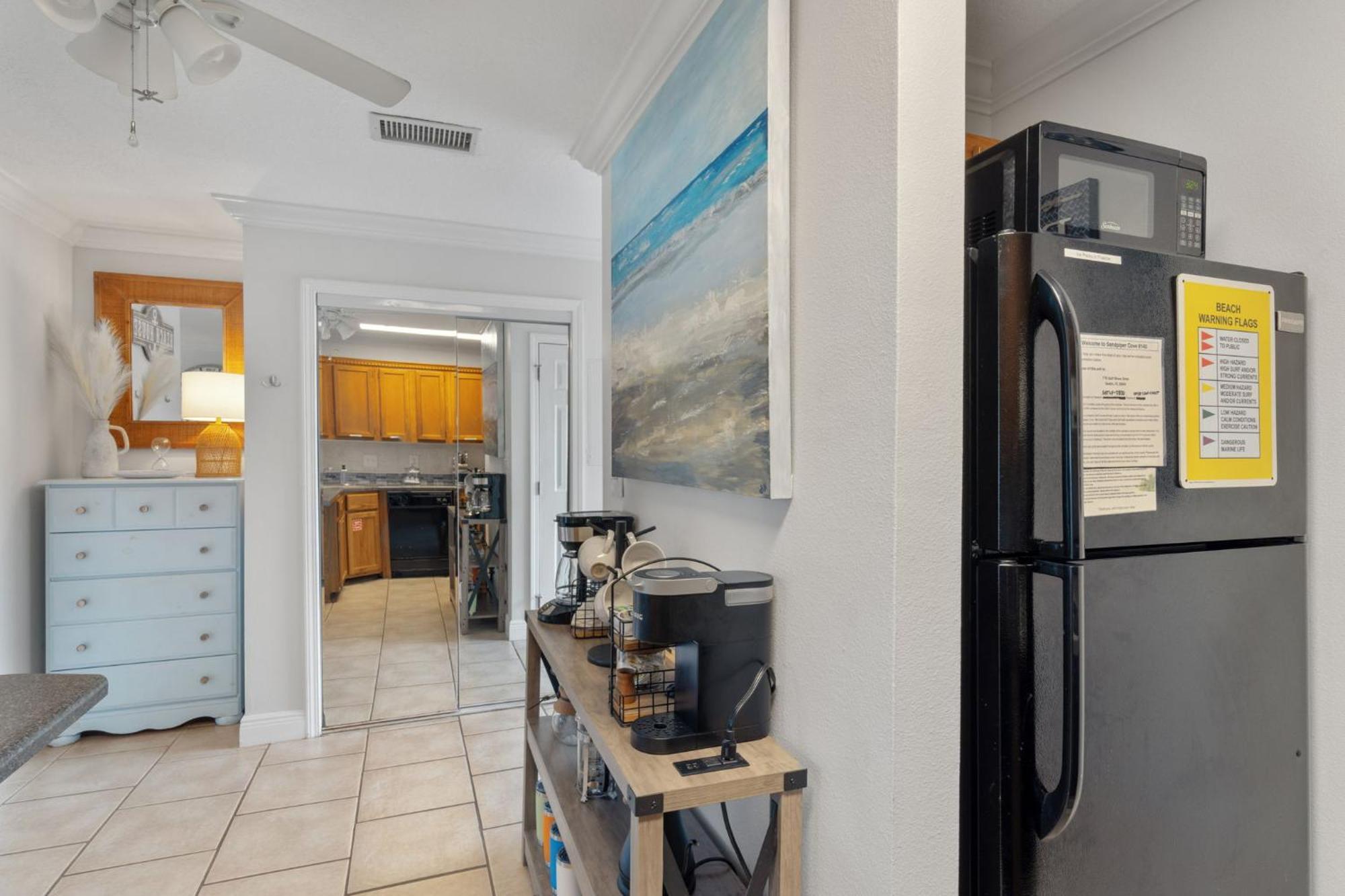 Sandpiper Cove 8140 - 500 Feet To The Beach! Pool In The Back Yard! Holiday home