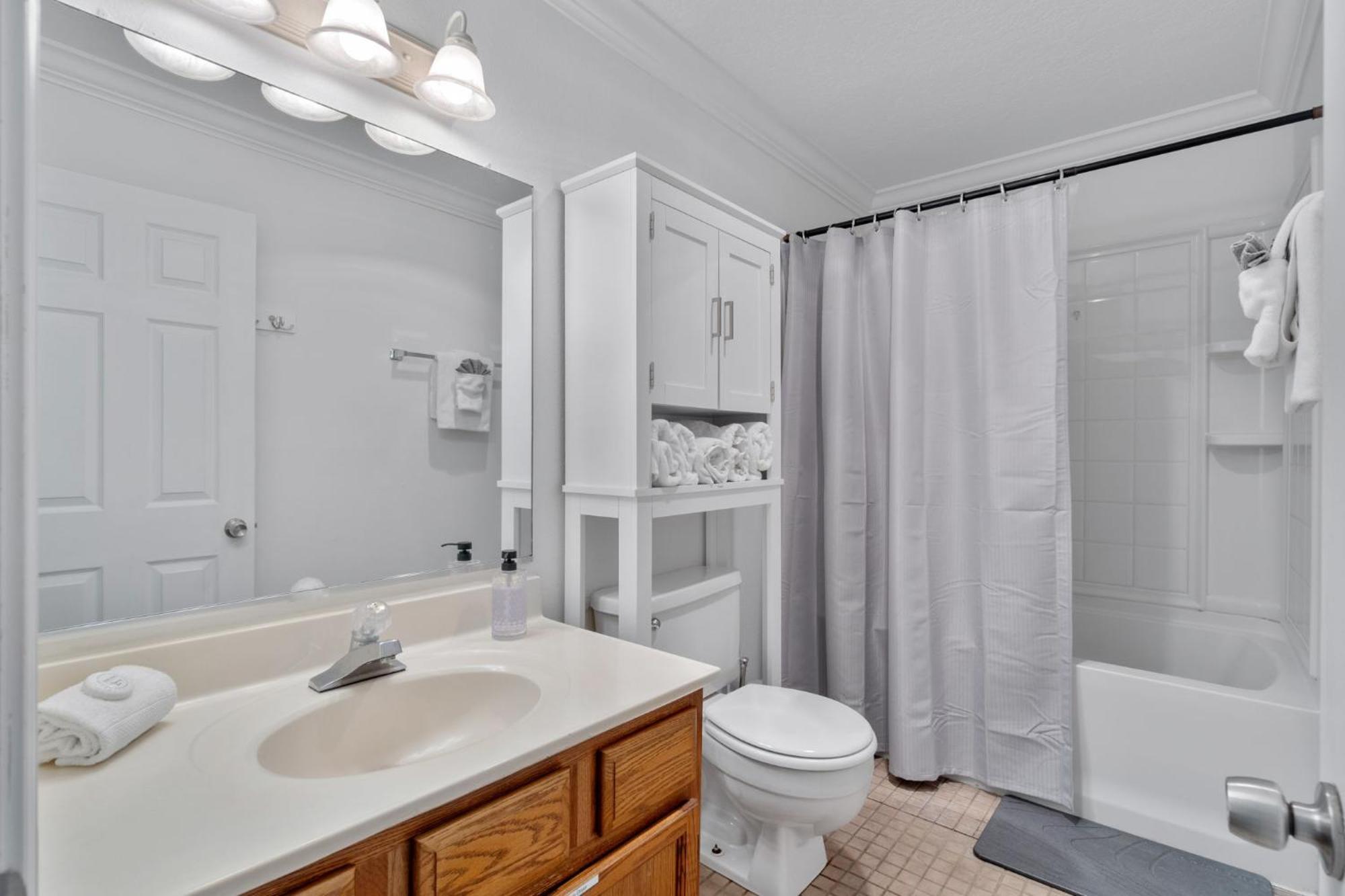 Sandpiper Cove 8140 - 500 Feet To The Beach! Pool In The Back Yard! Destin