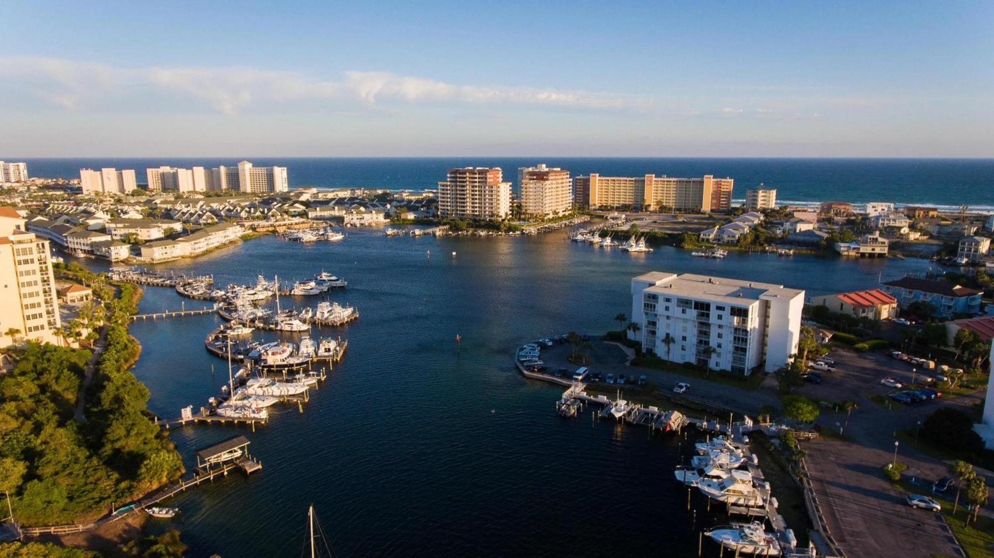 Dolphin Point #401c Holiday home *