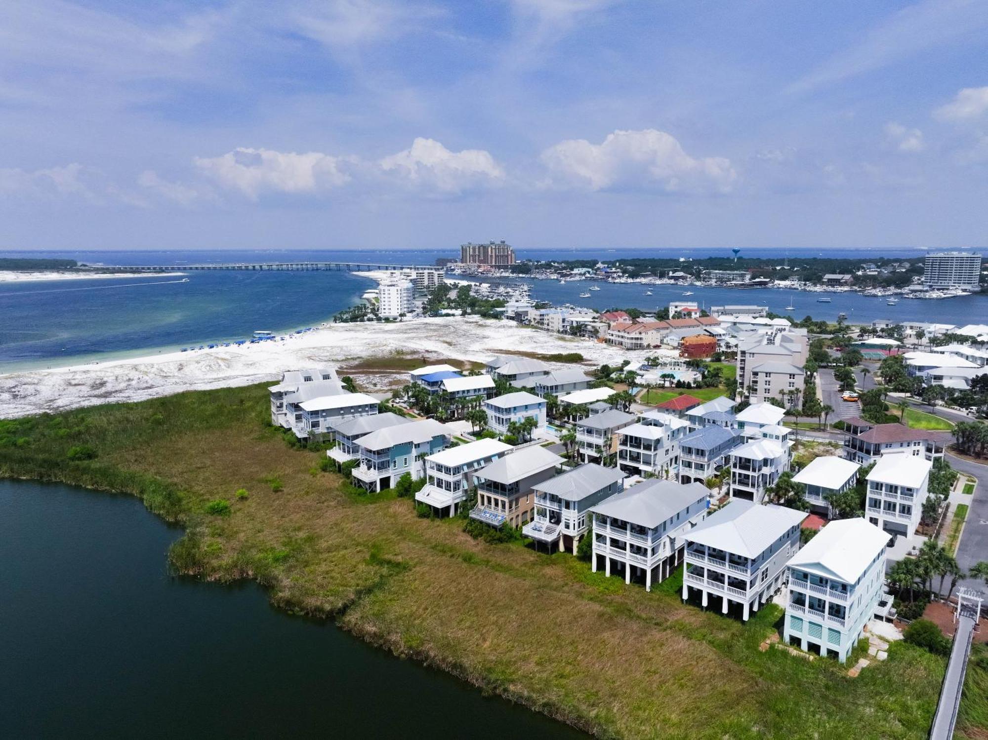 Apartment The Veranda Unit At Pointe Destin